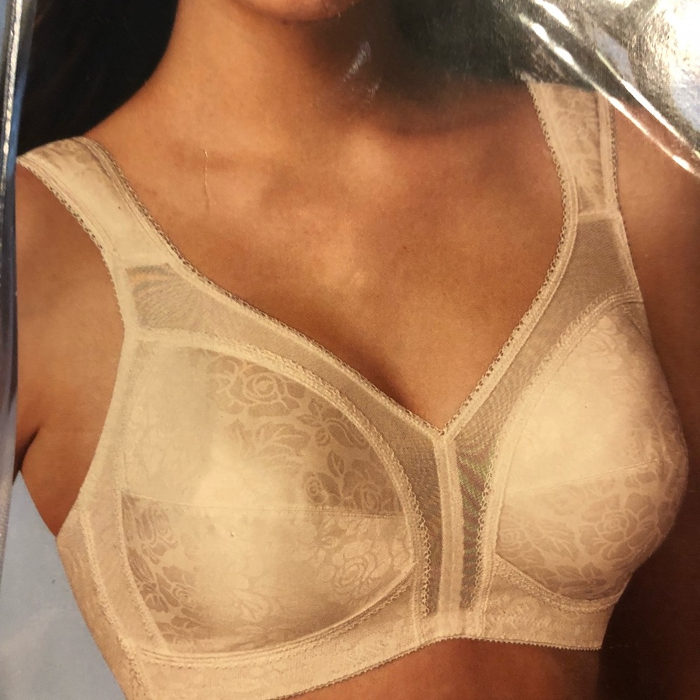 Playtex18 Hr size 50C Natural Beige Wireless Bra